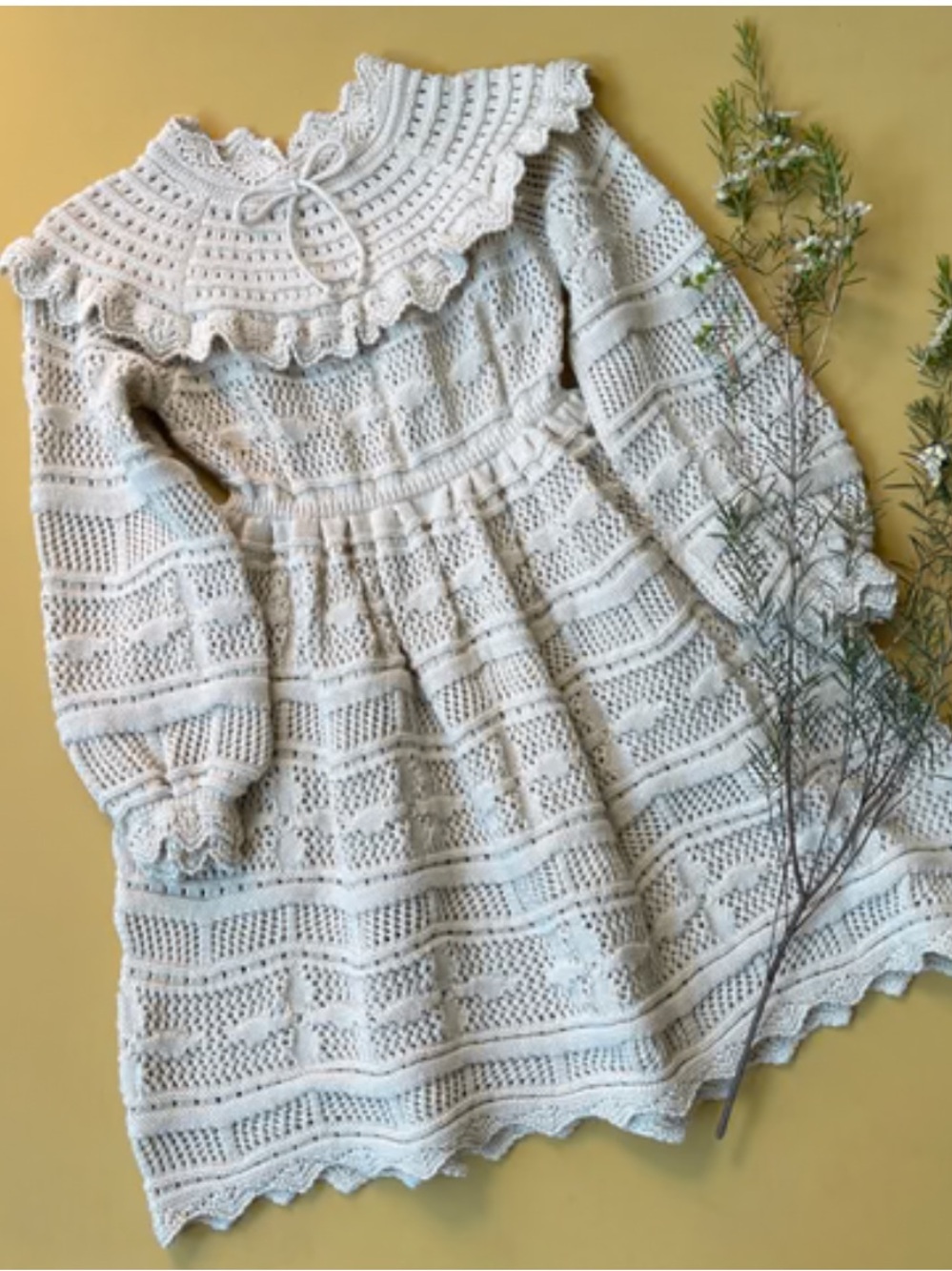 Cream Lace-Style Knit Girls' Dress with Ruffled Collar